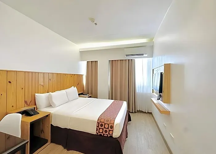 Hotel Cuarto 3*