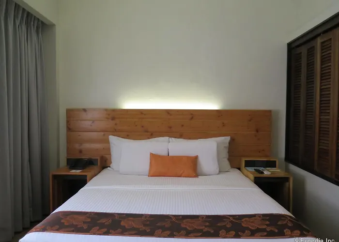 Cuarto Hotel 3*