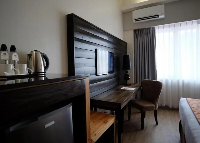 Cuarto 3* Cebu